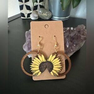 NEW Wooden Sunflower Earrings 🌻